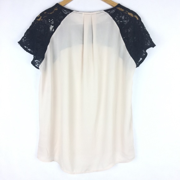 Firm Maeve Anthro Short Sleeve Lace Detail Blouse - Picture 2 of 5